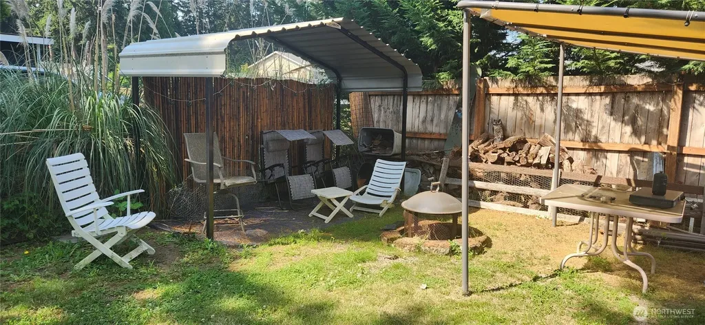 2447 Erlands Point Road NW Bremerton WA 98312