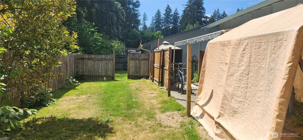 2447 Erlands Point Road NW Bremerton WA 98312