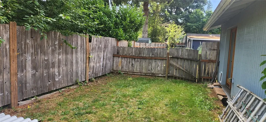 2447 Erlands Point Road NW Bremerton WA 98312