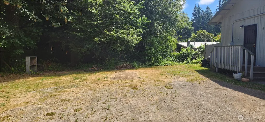 2447 Erlands Point Road NW Bremerton WA 98312