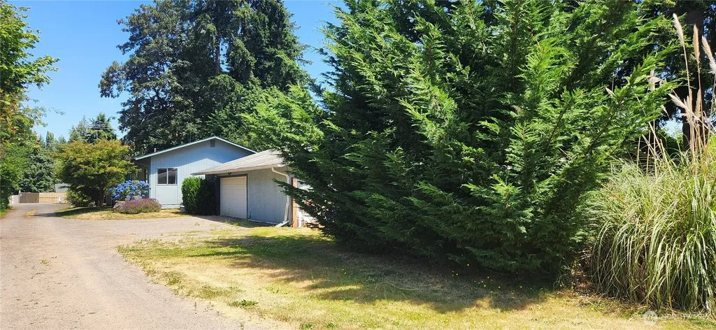 2447 Erlands Point Road NW Bremerton WA 98312
