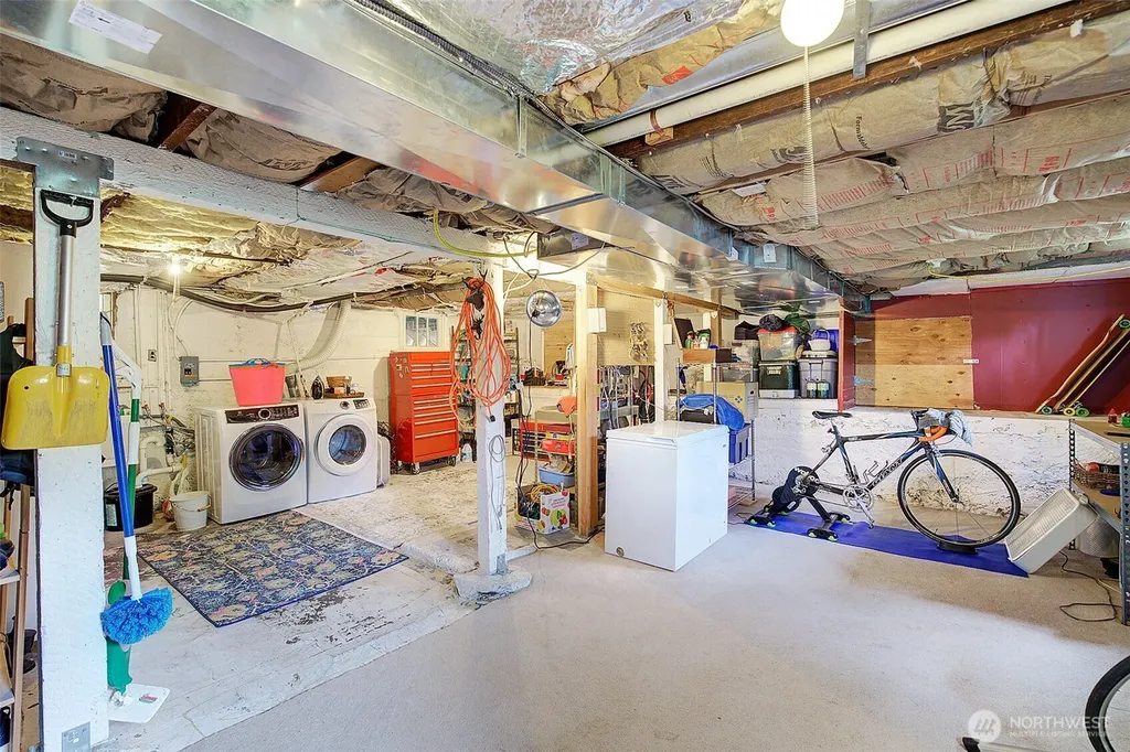 7418 8th Avenue NW Seattle WA 98117
