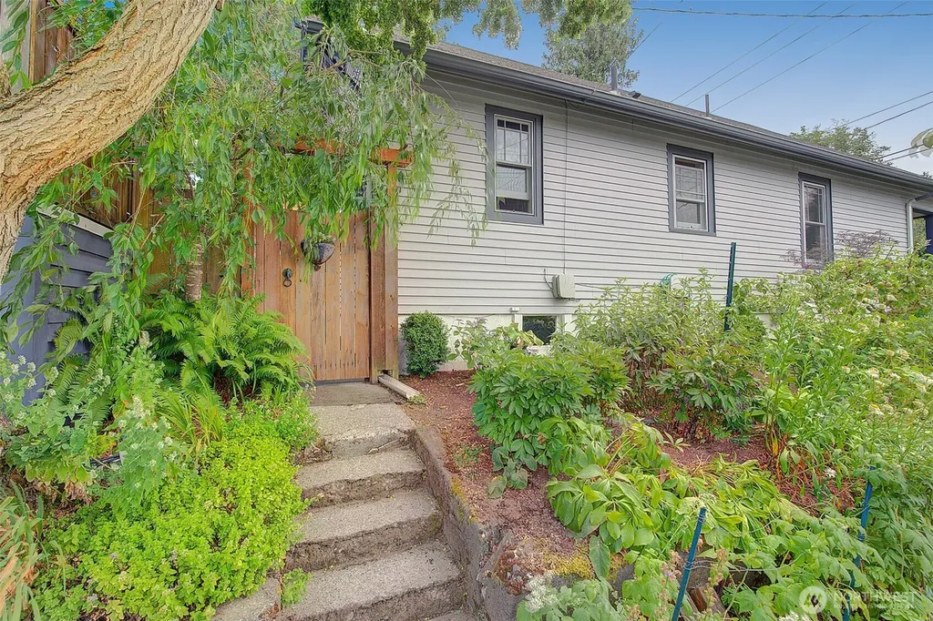 7418 8th Avenue NW Seattle WA 98117