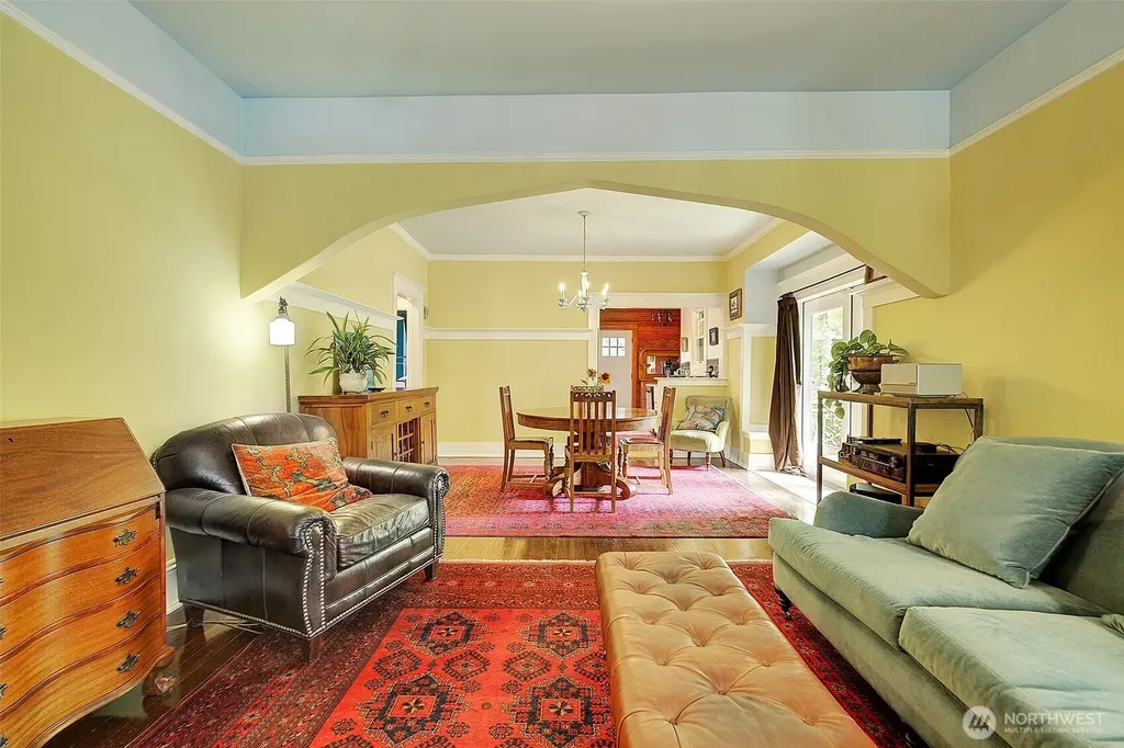 7418 8th Avenue NW Seattle WA 98117