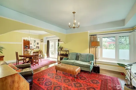 7418 8th Avenue NW Seattle WA 98117
