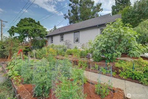 7418 8th Avenue NW Seattle WA 98117
