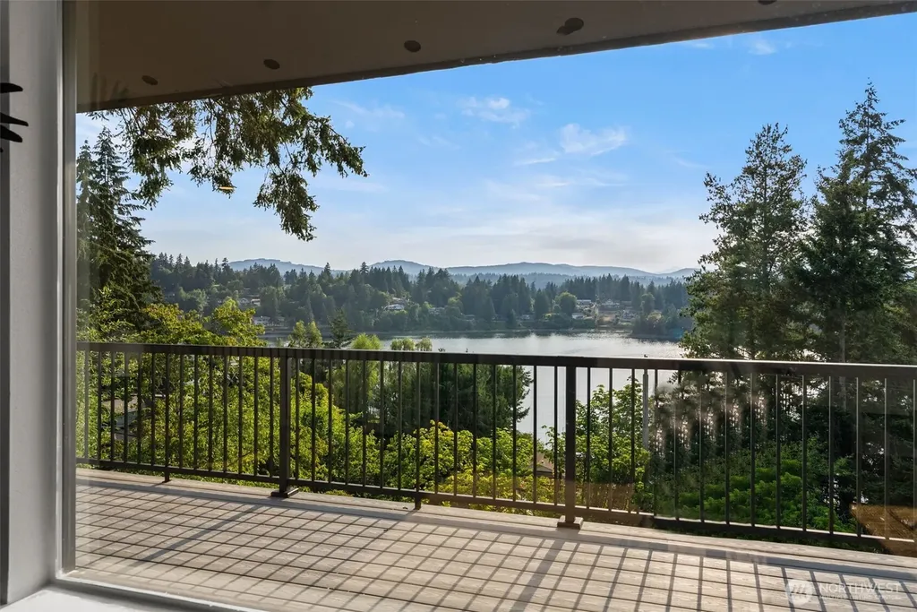 2511 Baymont Place Bremerton WA 98312
