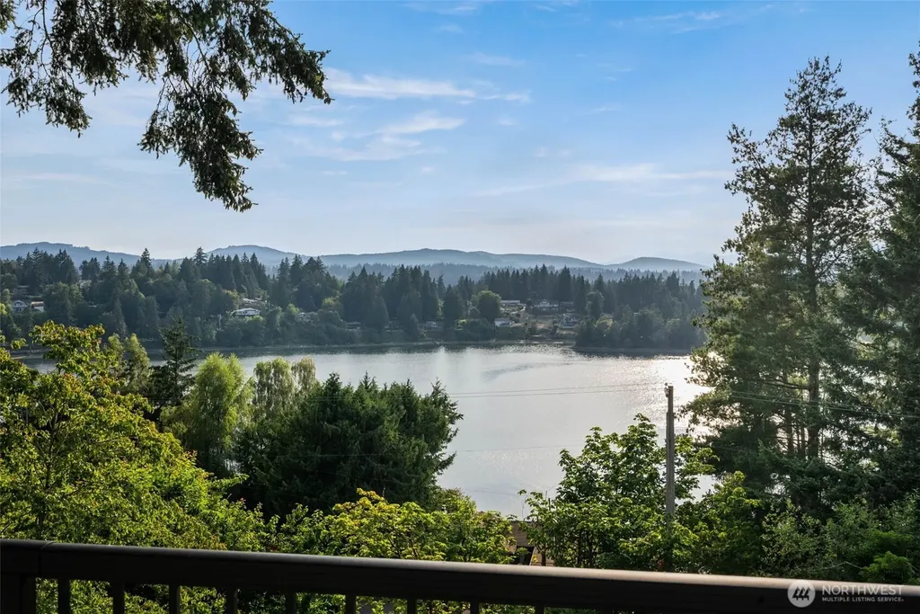 2511 Baymont Place Bremerton WA 98312