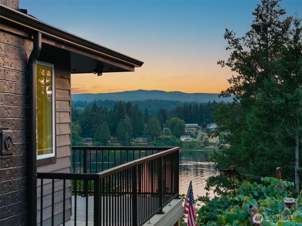 2511 Baymont Place Bremerton WA 98312