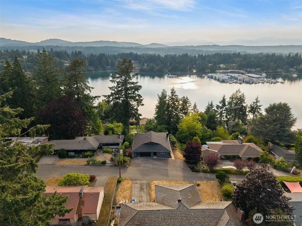 2511 Baymont Place Bremerton WA 98312