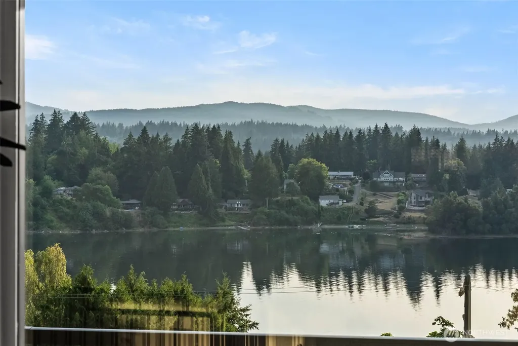 2511 Baymont Place Bremerton WA 98312