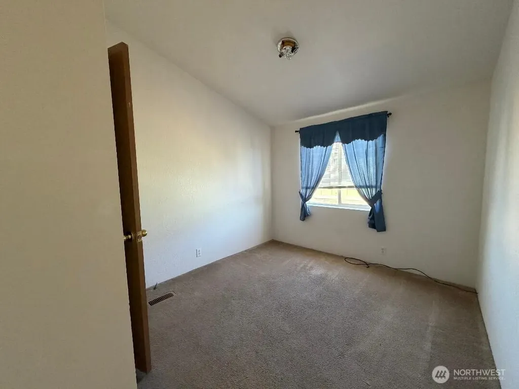 3211 W Wapato Drive Moses Lake WA 98837