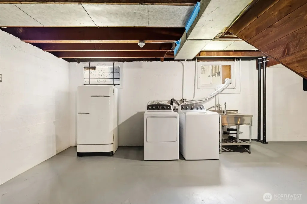 3305 Fawcett Avenue Tacoma WA 98418