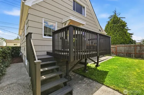 3305 Fawcett Avenue Tacoma WA 98418
