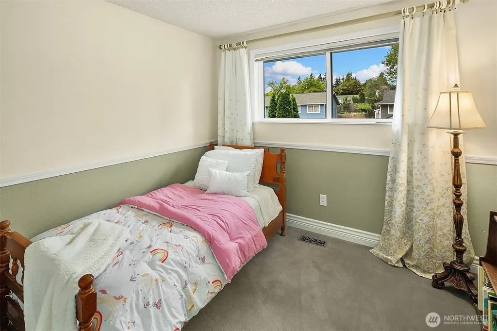 21504 124th Avenue SE Kent WA 98031