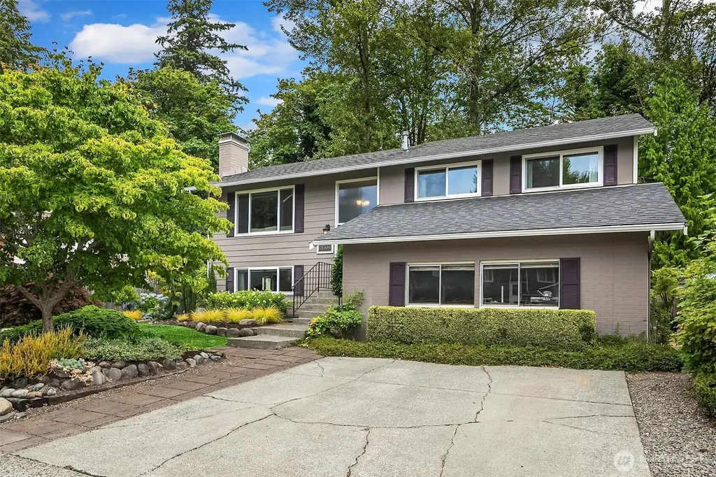 21504 124th Avenue SE Kent WA 98031