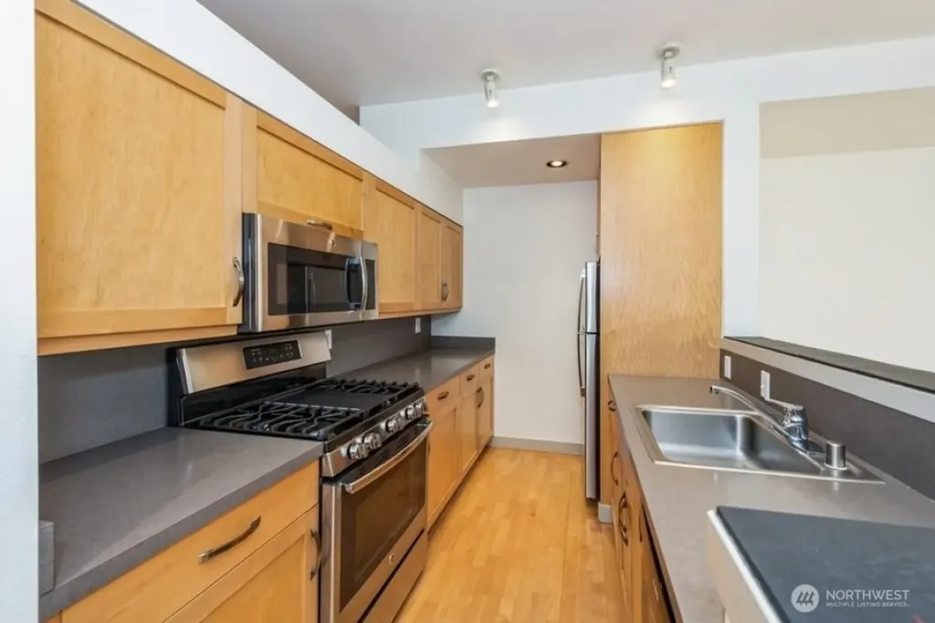 720 Queen Anne Avenue N Seattle WA 98109