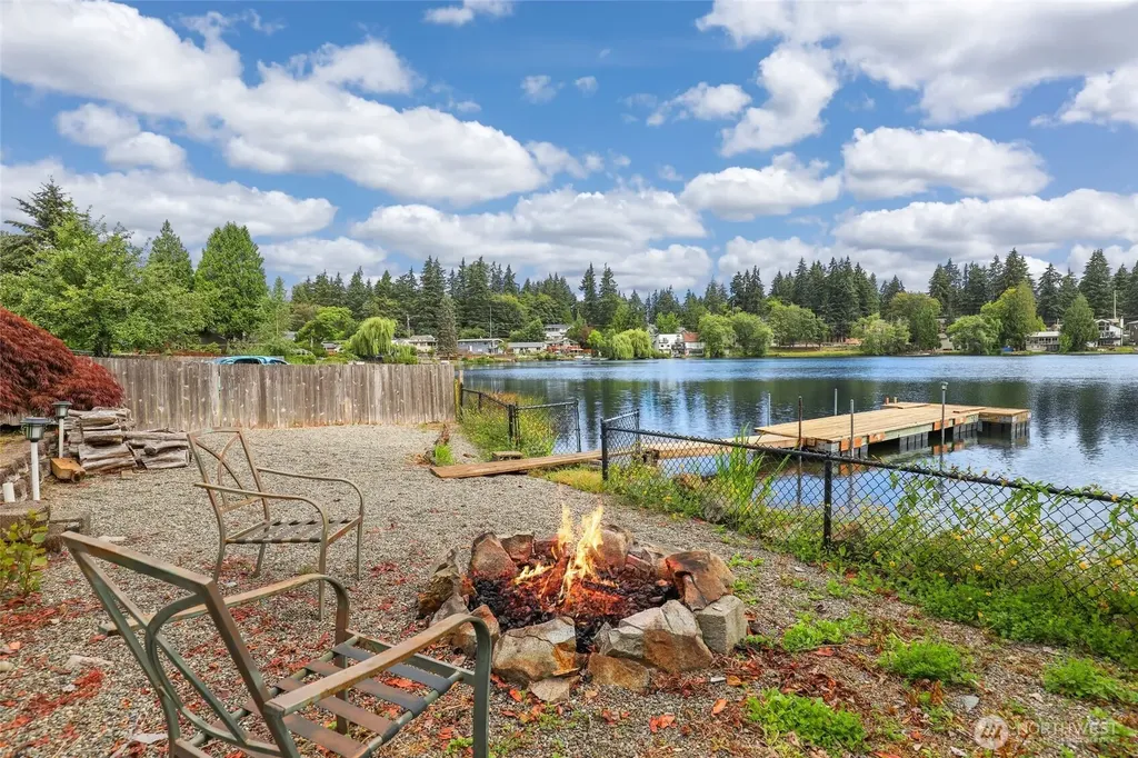31422 7th Place SW Federal Way WA 98023