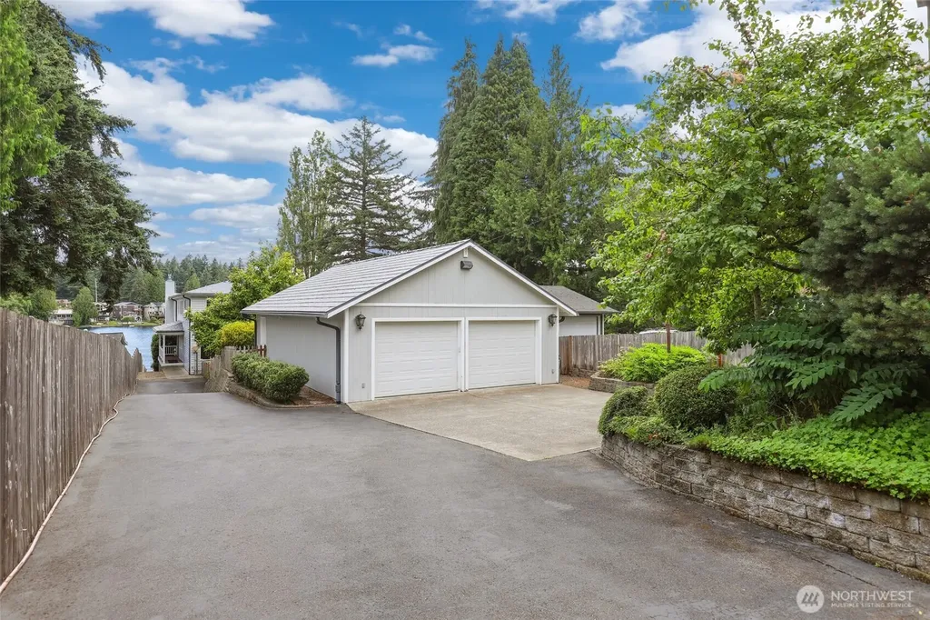 31422 7th Place SW Federal Way WA 98023
