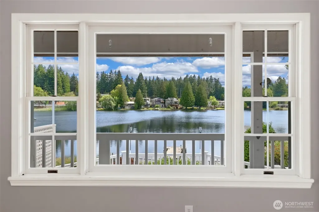 31422 7th Place SW Federal Way WA 98023
