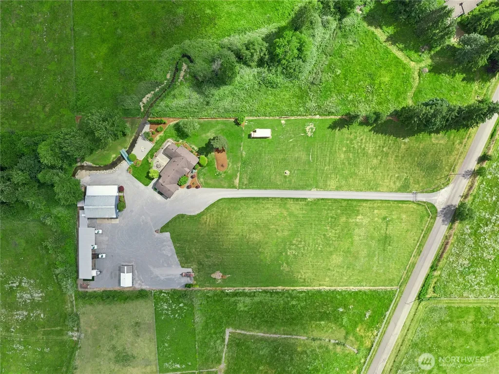 41218 292nd Way SE Enumclaw WA 98022
