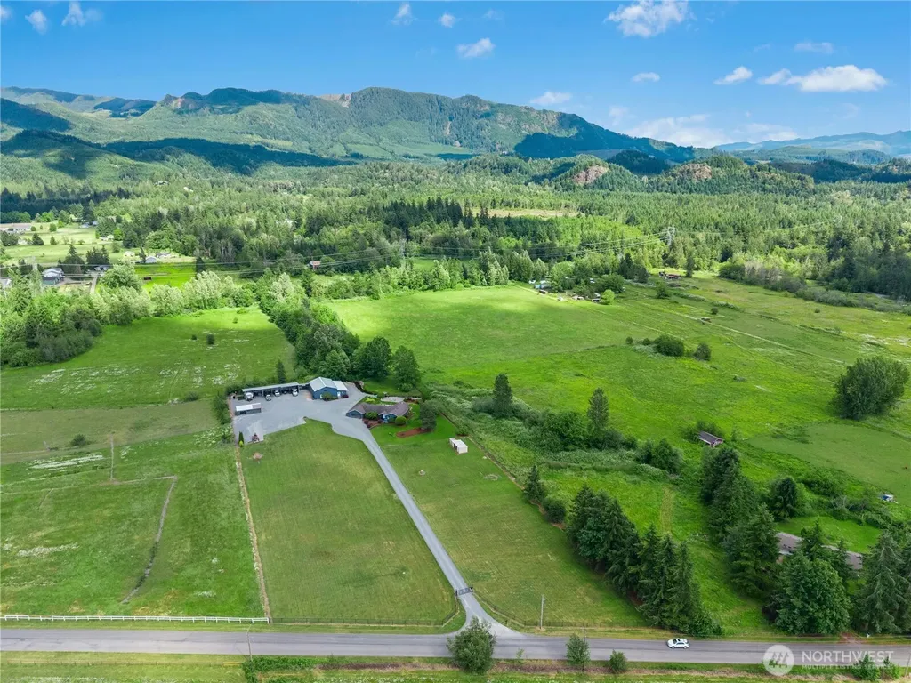 41218 292nd Way SE Enumclaw WA 98022