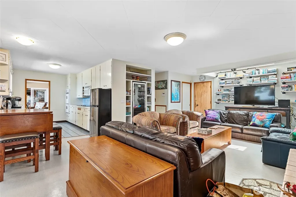 8693 Oertel Drive Blaine WA 98230