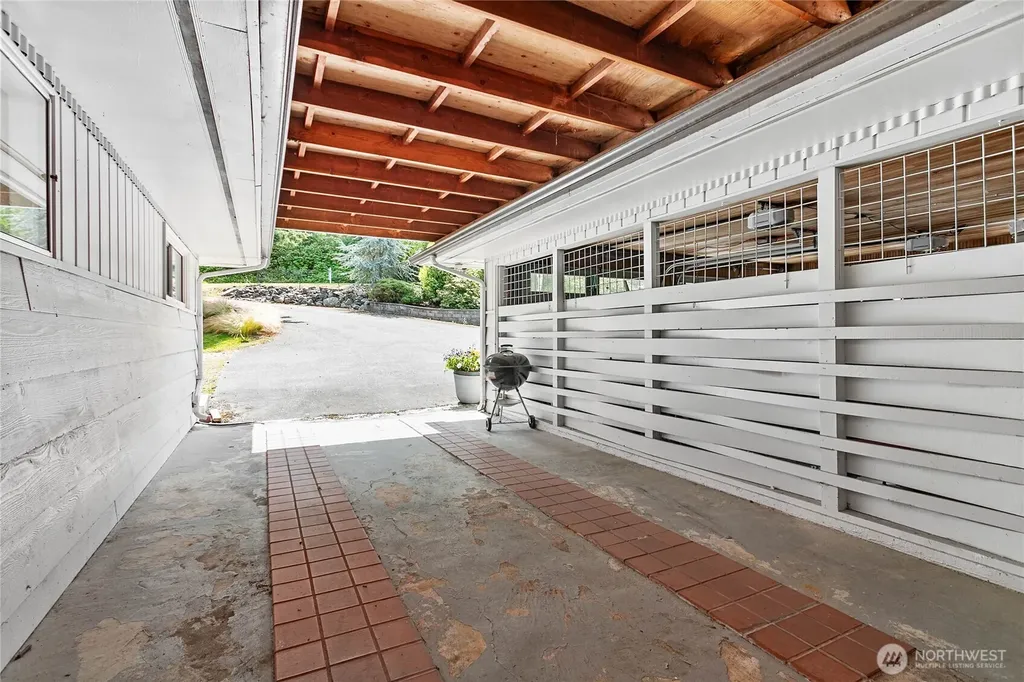 8693 Oertel Drive Blaine WA 98230