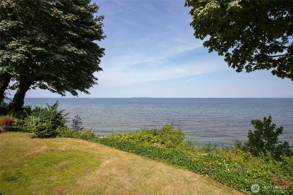 8693 Oertel Drive Blaine WA 98230