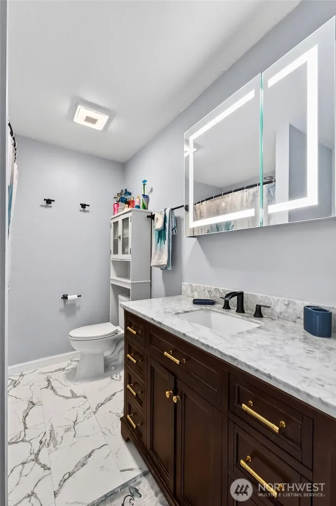 426 Comet Street Milton WA 98354