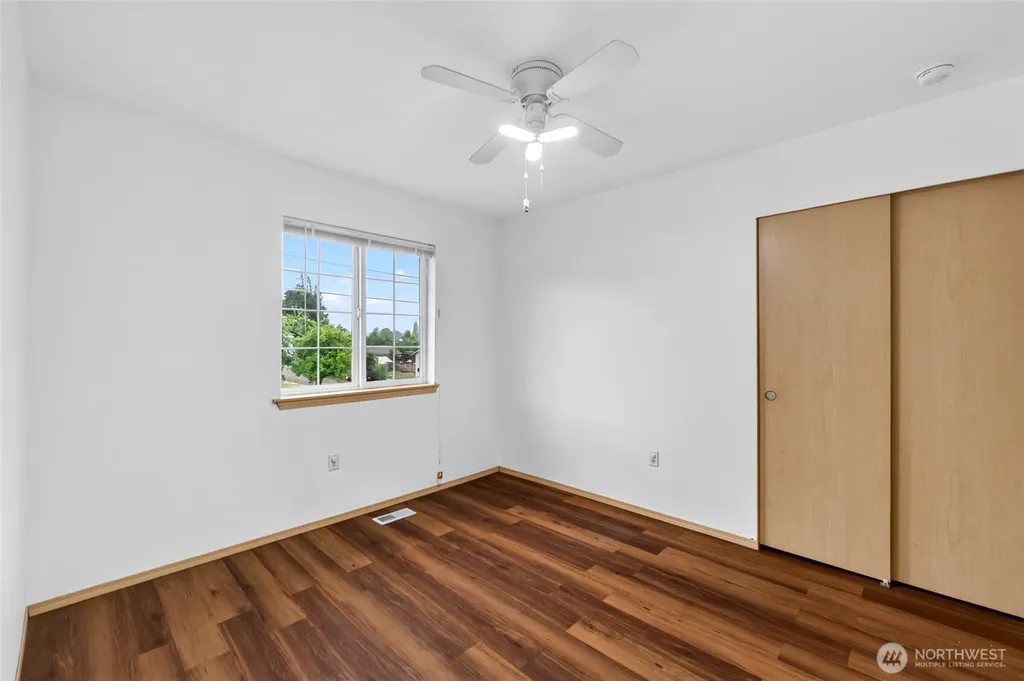 426 Comet Street Milton WA 98354