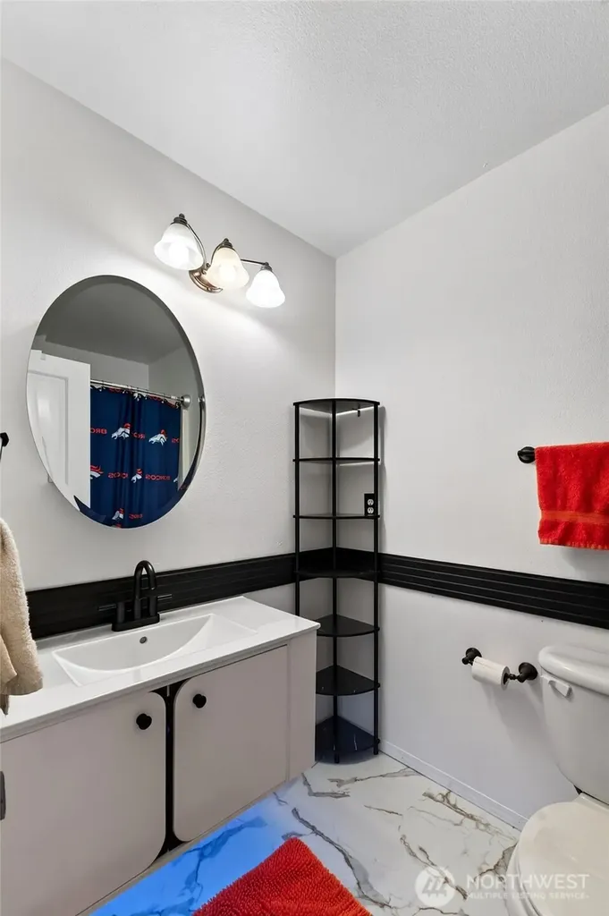 426 Comet Street Milton WA 98354
