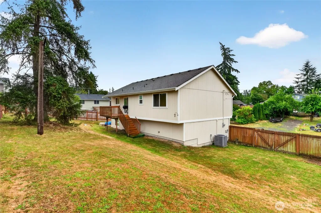 426 Comet Street Milton WA 98354