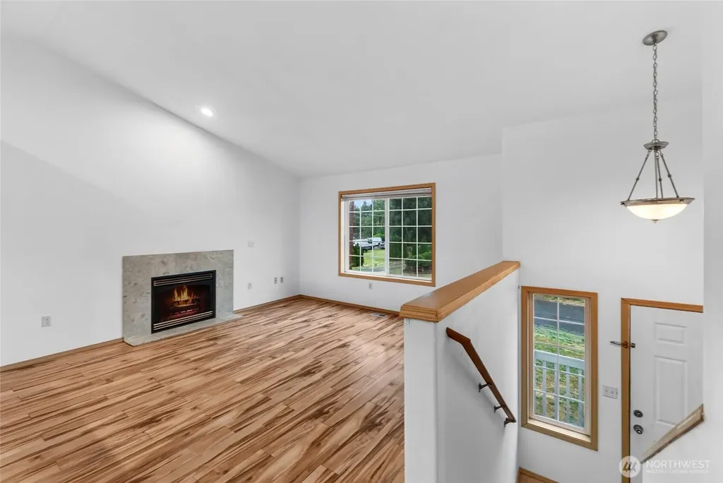 426 Comet Street Milton WA 98354