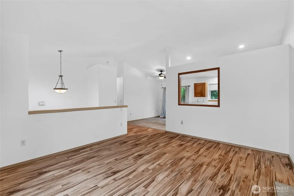 426 Comet Street Milton WA 98354