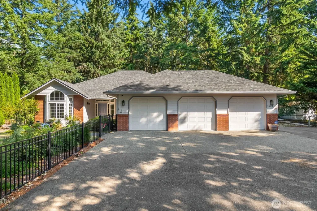 4234 Legacy Drive NE Olympia WA 98516