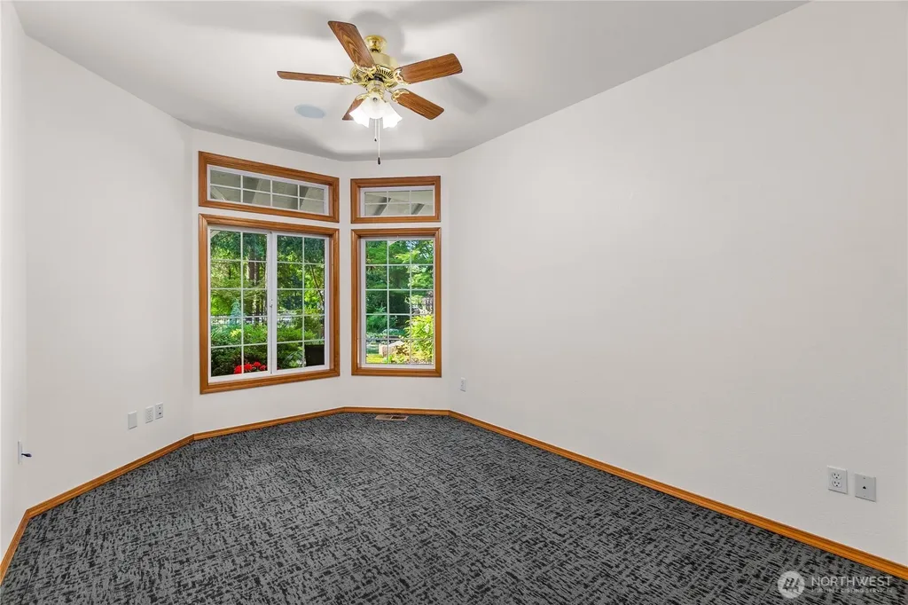 4234 Legacy Drive NE Olympia WA 98516