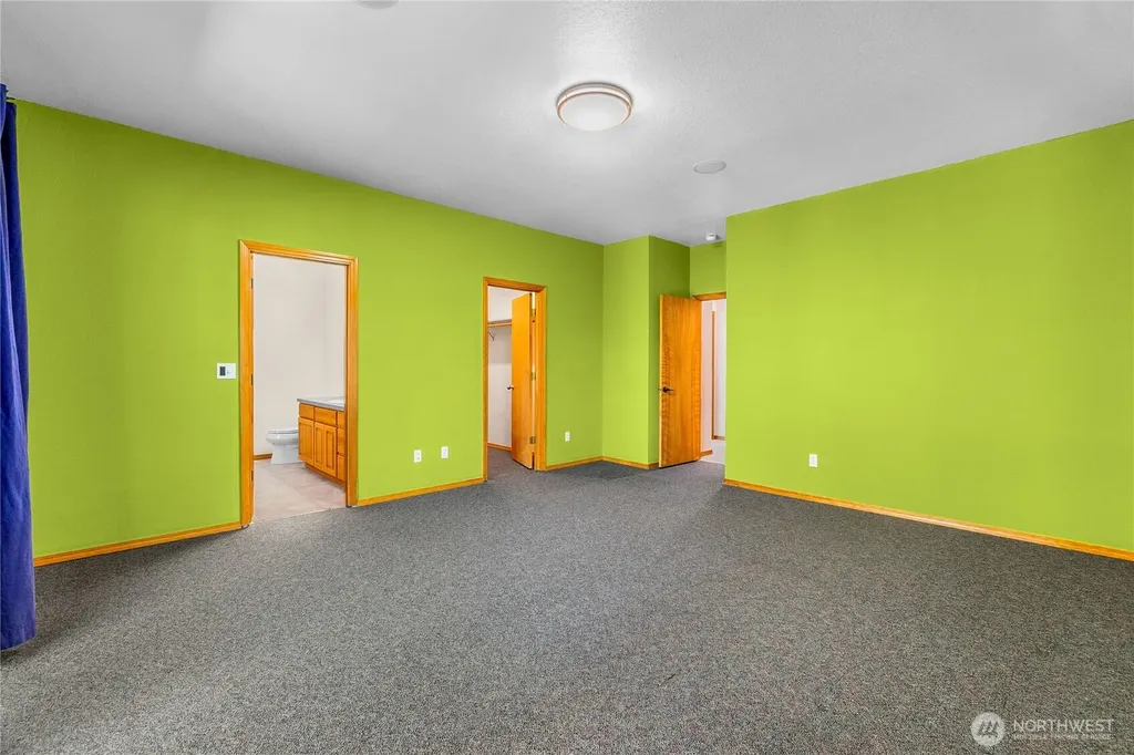 4234 Legacy Drive NE Olympia WA 98516
