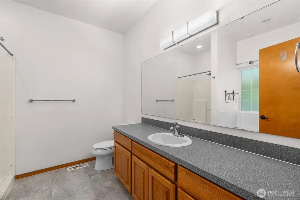4234 Legacy Drive NE Olympia WA 98516
