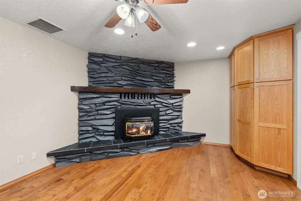 1238 101st Avenue SW Olympia WA 98512