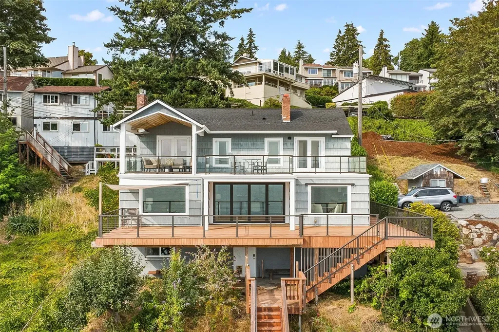 4512 Layman Ter NE Tacoma WA 98422