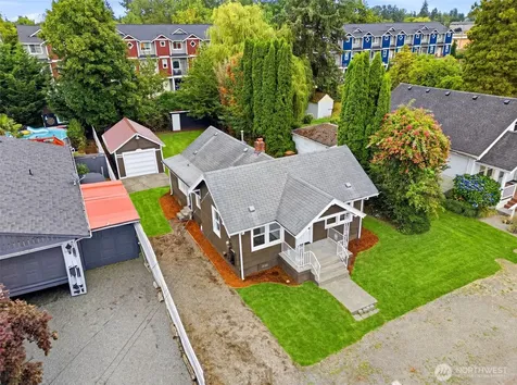 8421 S D Street S Tacoma WA 98444