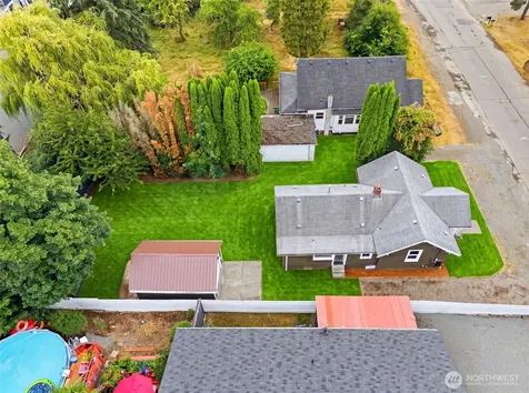 8421 S D Street S Tacoma WA 98444