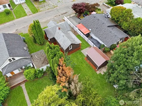 8421 S D Street S Tacoma WA 98444