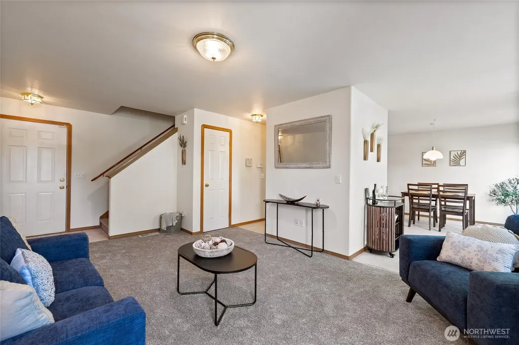 808 13th Street SE Puyallup WA 98372