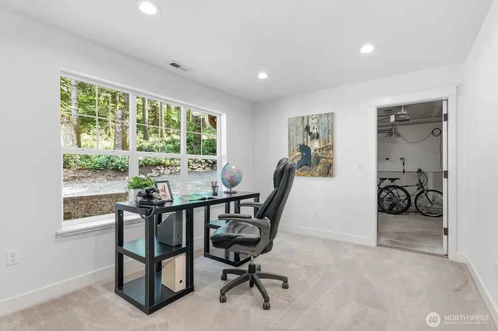 44216 SE 166th Street North Bend WA 98045
