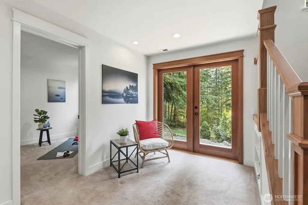 44216 SE 166th Street North Bend WA 98045