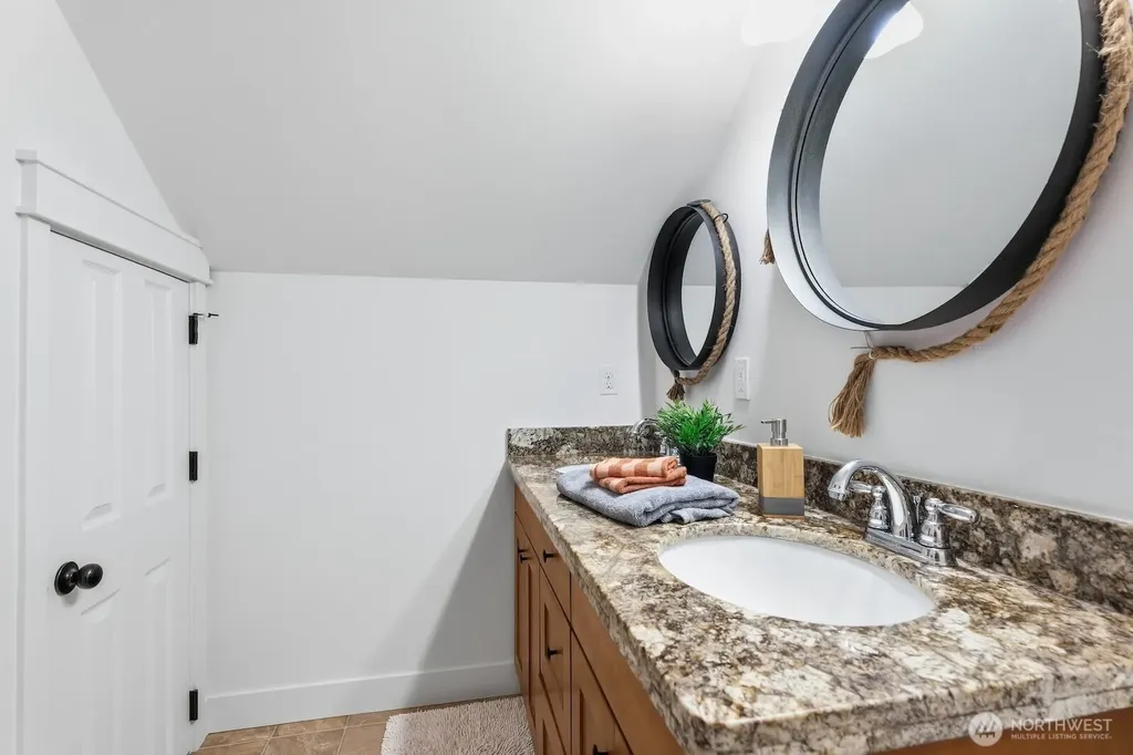 44216 SE 166th Street North Bend WA 98045