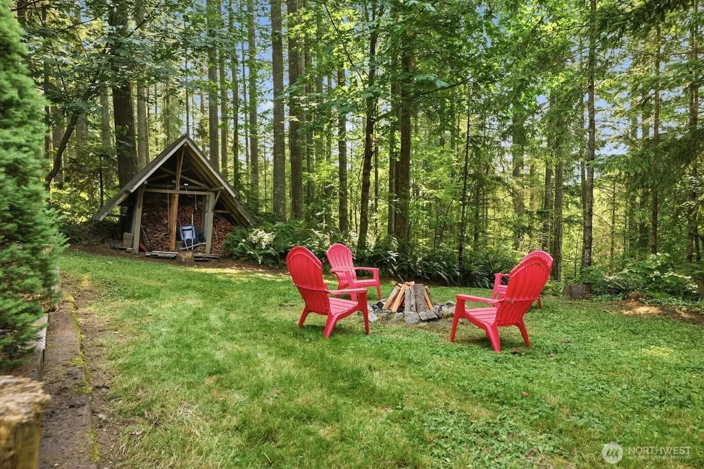 44216 SE 166th Street North Bend WA 98045