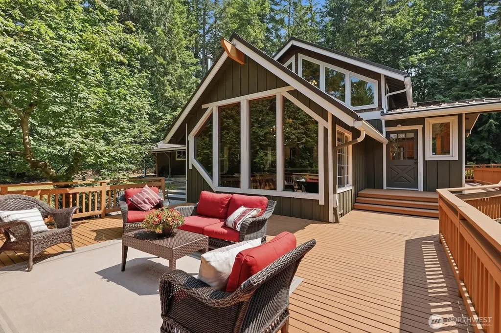 44216 SE 166th Street North Bend WA 98045